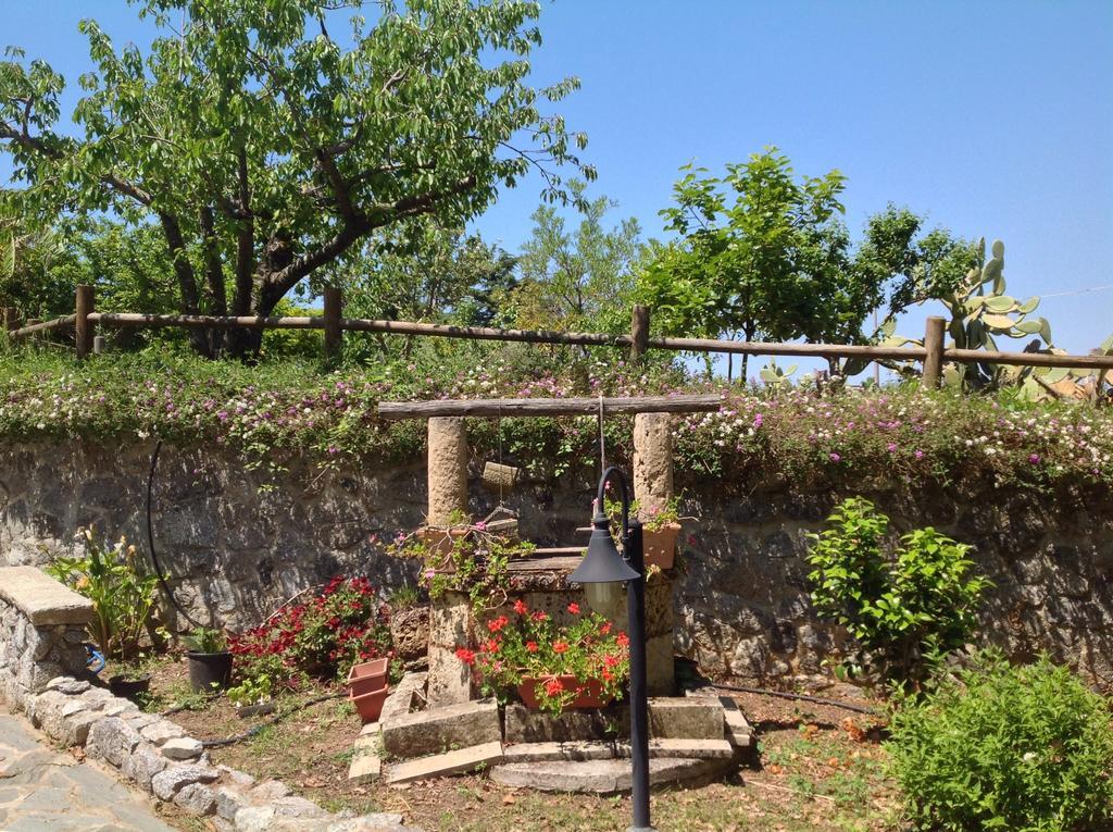 B & B Korello Gasponi Zewnętrze zdjęcie