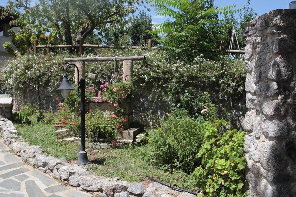 B & B Korello Gasponi Zewnętrze zdjęcie